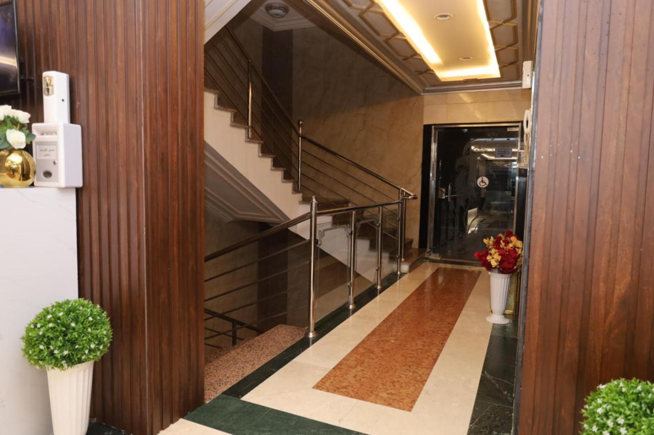 Gold Palace Serviced Apartments Jeddah Exterior photo